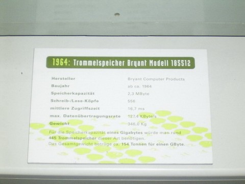 CeBit 2005 01