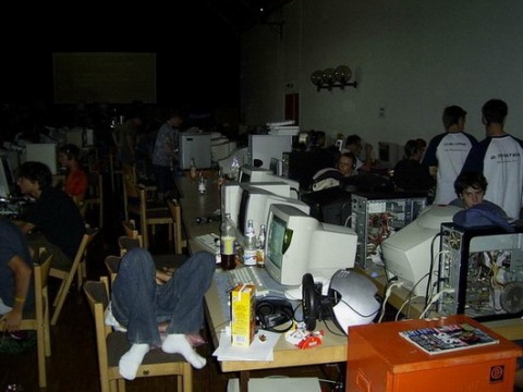 Crossfire-LAN 2003 07