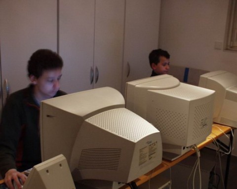 Keller LAN 2002.12 04