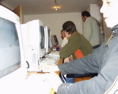 Keller LAN 2002.12 11