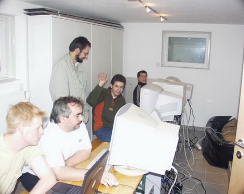 Keller LAN 2002.12 13