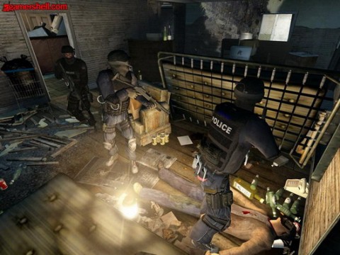S.W.A.T.4 44