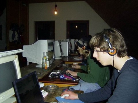 Sinning LAN 2002 01