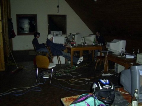 Sinning LAN 2002 12