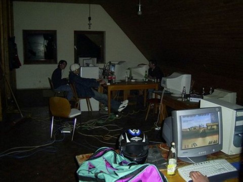 Sinning LAN 2002 19