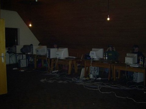 Sinning LAN 2002 29