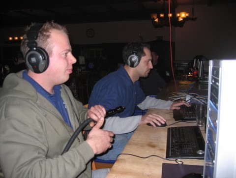 Trust LAN 2008 60